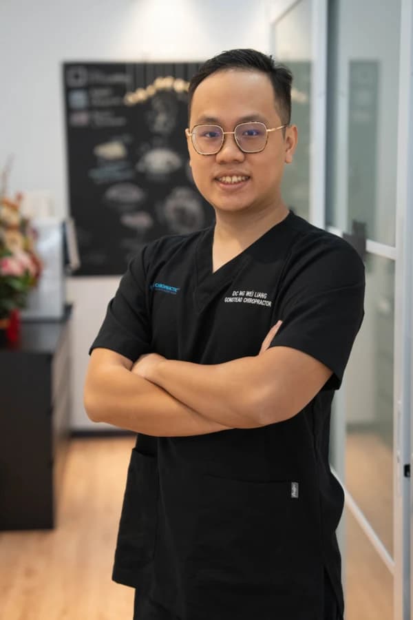 DC. Ng Wei Liang, Chiropractor