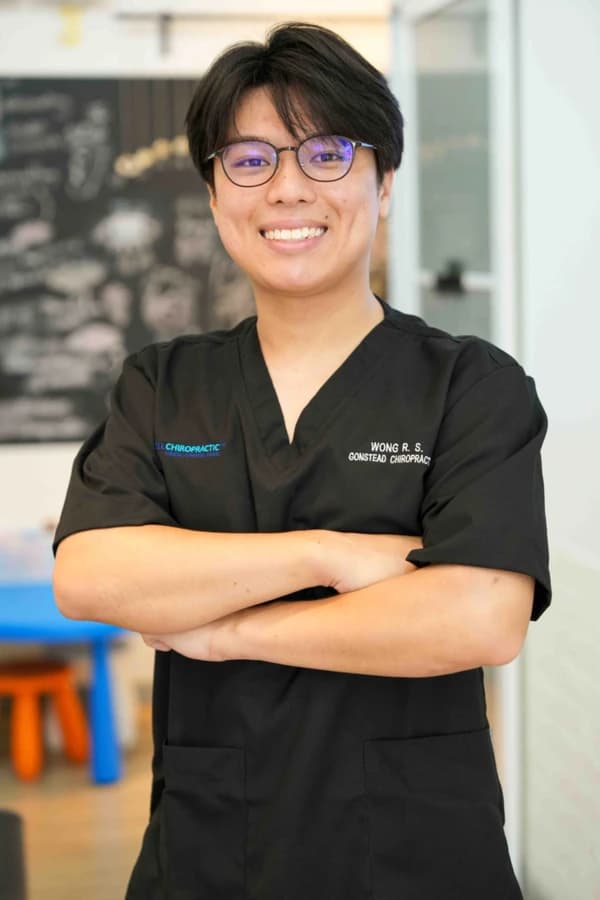 DC. Wong R. S., Chiropractor